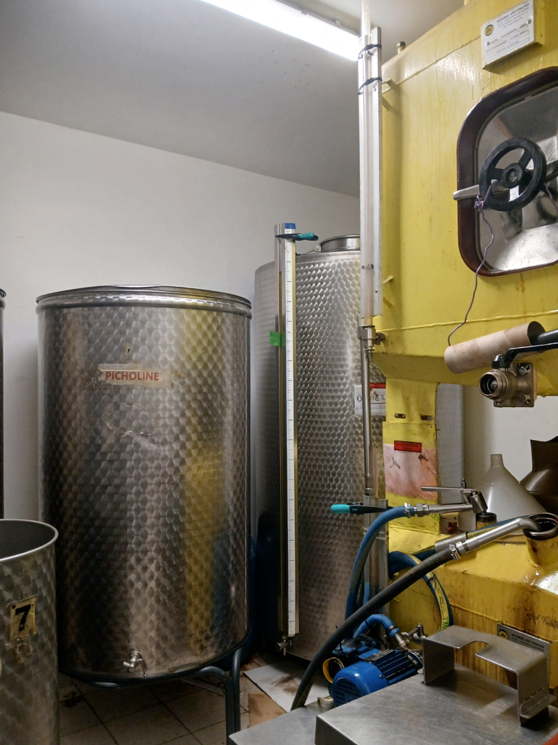 Petit annonce vente cuves Lo Moulinet